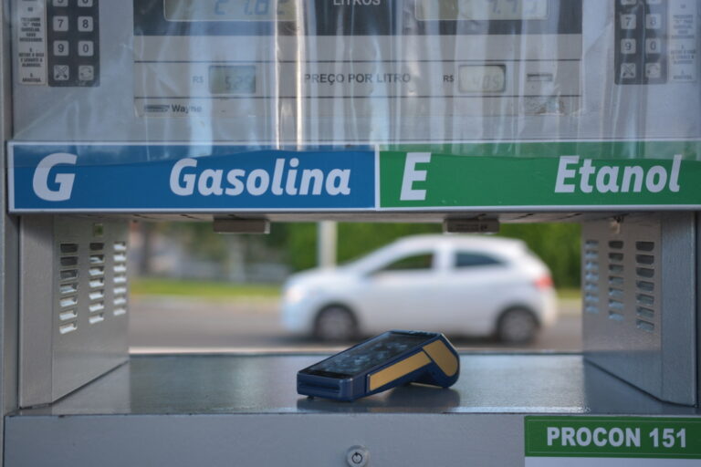 Governo reforça intenção de aumentar mistura de etanol na gasolina para 30%