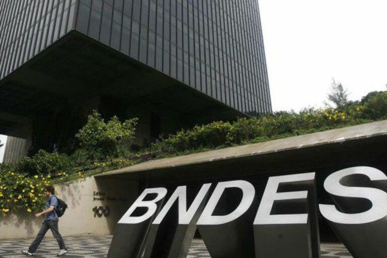 Congresso abre caminho para BNDES captar recursos com isenção de IR para investidor