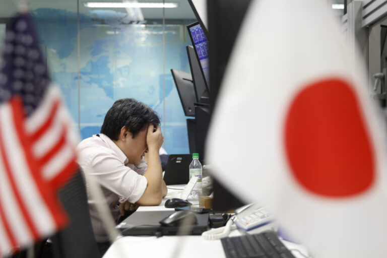 Rali ‘insano’ do iene arrisca desmoronar se BC do Japão decepcionar