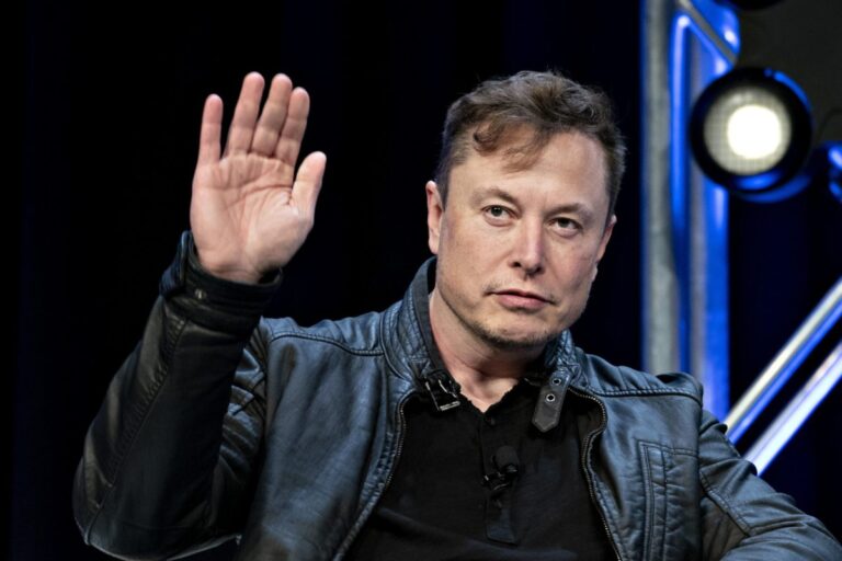 X, de Elon Musk, decide encerrar operações no Brasil e culpa Alexandre de Moraes